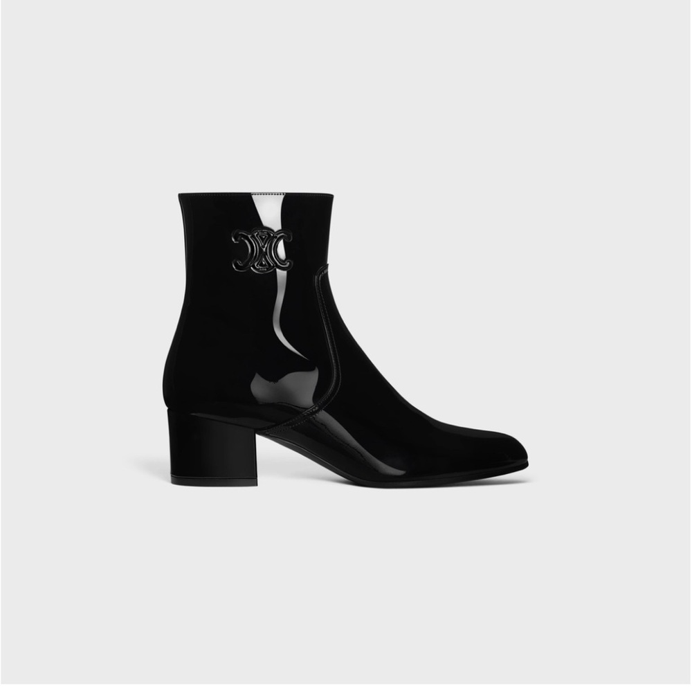 LES BOTTES CELINE TRIOMPHE ZIPPED BOOT IN PATENT CALFSKIN 38.5
